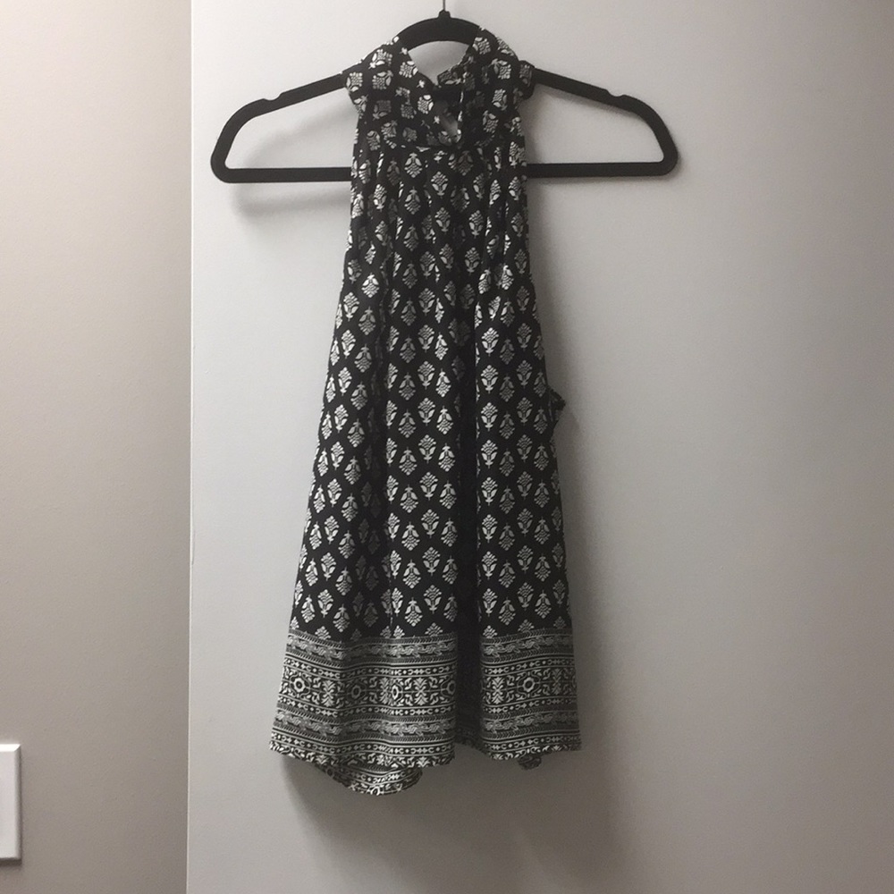 Blouse measure 19’ from arm pit to arm pit